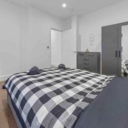 Holiday Home Sleep 8 Central London 9Elms Eksteriør billede