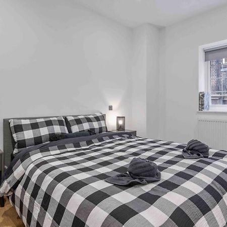 Holiday Home Sleep 8 Central London 9Elms Eksteriør billede