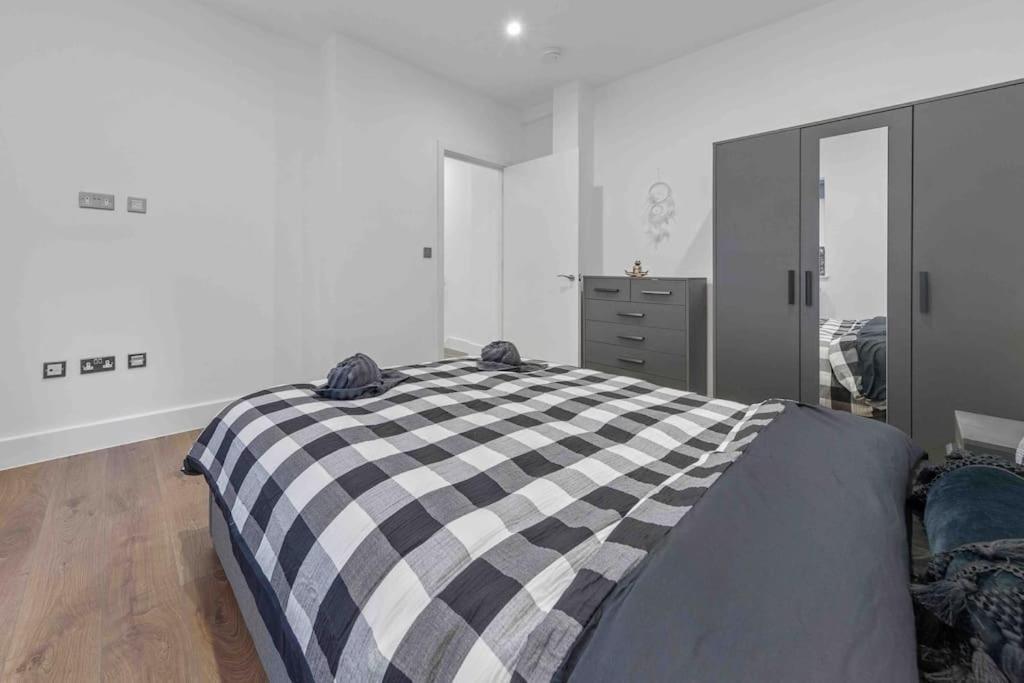 Holiday Home Sleep 8 Central London 9Elms Eksteriør billede