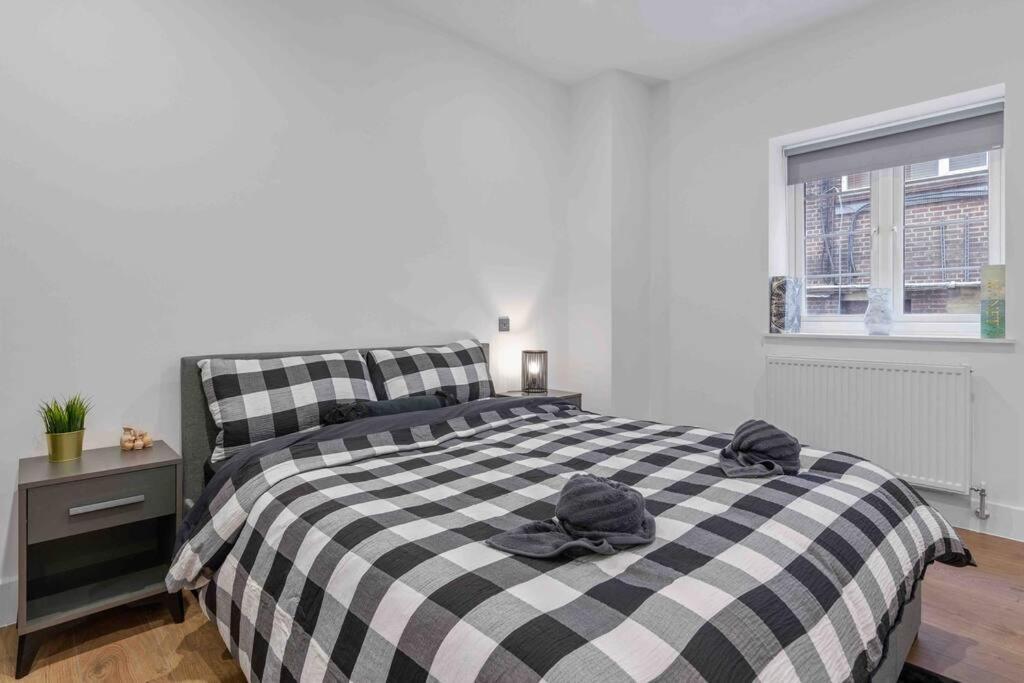 Holiday Home Sleep 8 Central London 9Elms Eksteriør billede